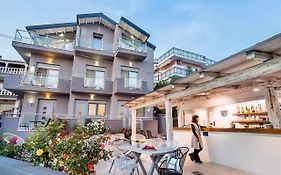Lena Apartments